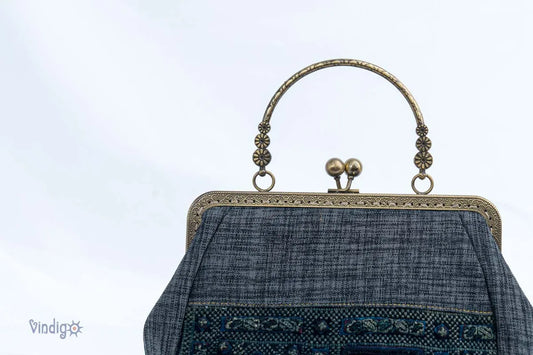 Vindigo black hemp handbag with plain fabric and copper handle front view