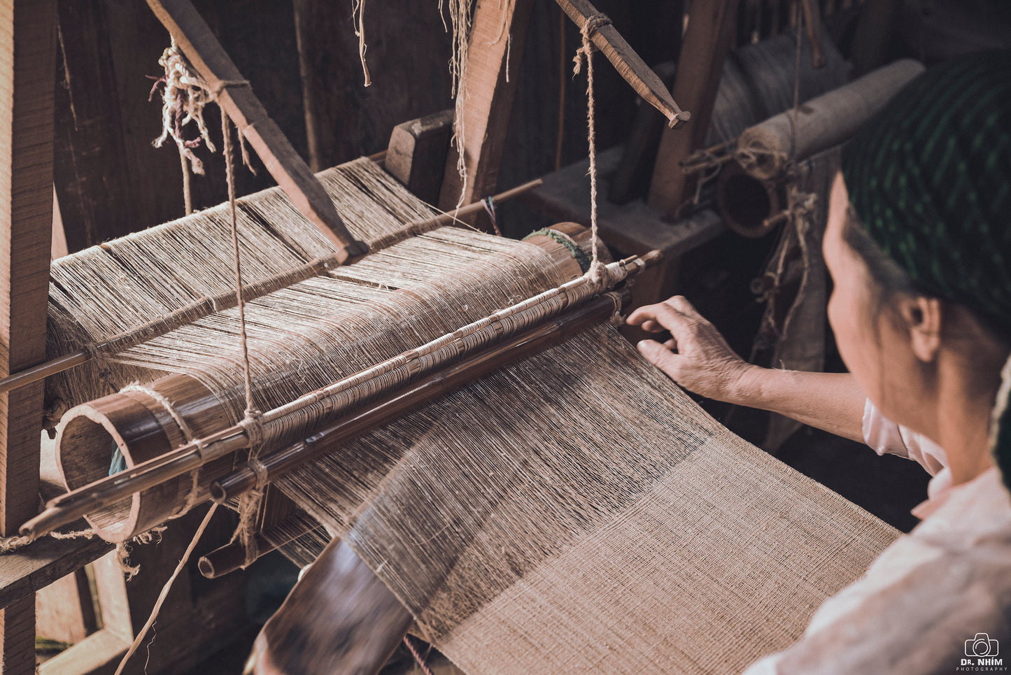 Raw hemp fabric, natural color in dark green