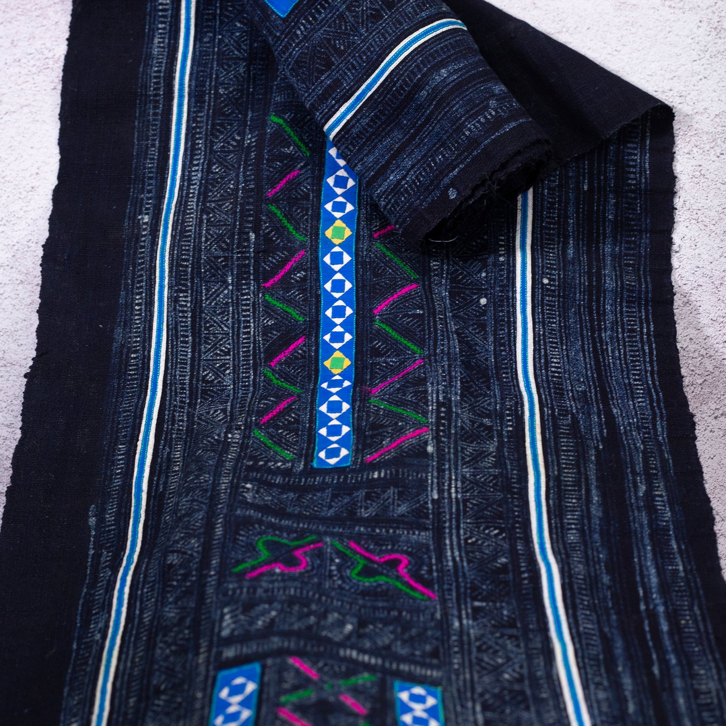 Patterned Indigo H’mong – Handwoven Hemp Textile