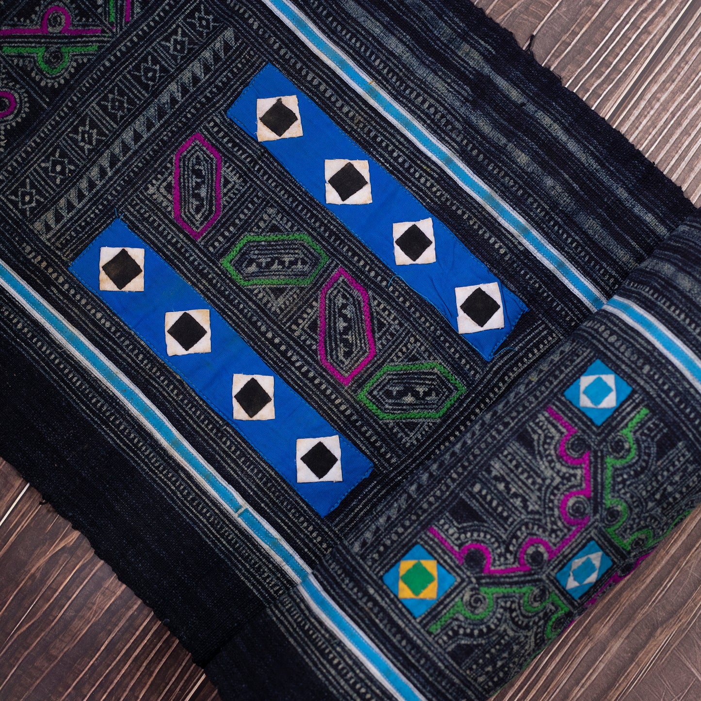 Blue-Black H’mong – Geometric Hemp Textile
