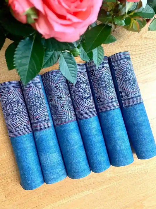 Vindigo placemat blue embroidered geometry rolled set with flowers