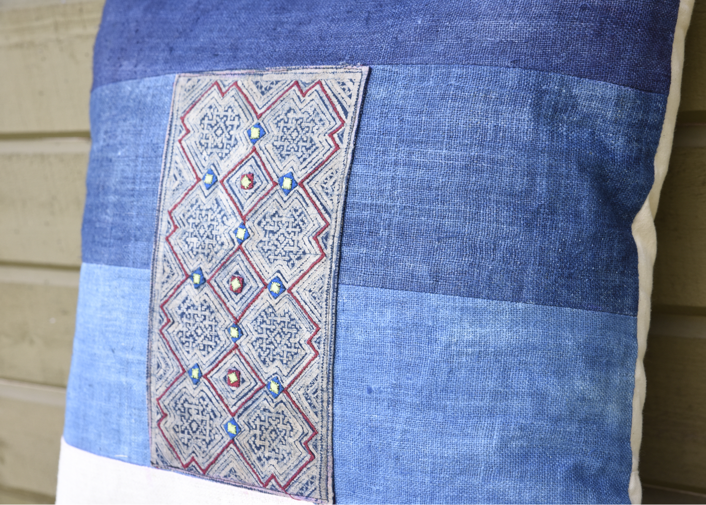 Patchwork Indigo H'mong – Hemp Cushion Cover