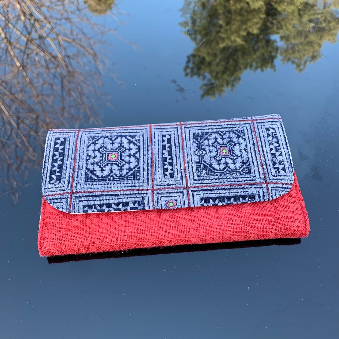 Square Indigo H’mong – Red Hemp Long Purse