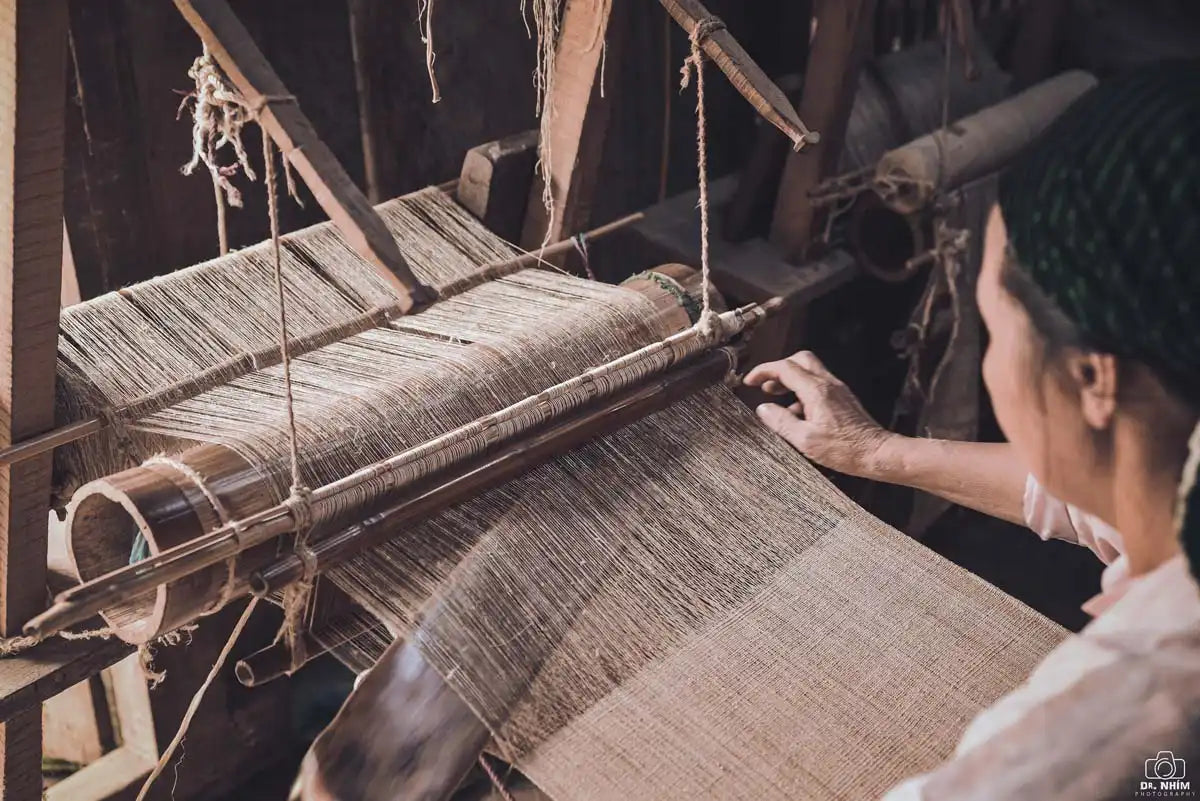 Vindigo handmade hemp weaving process on traditional loom