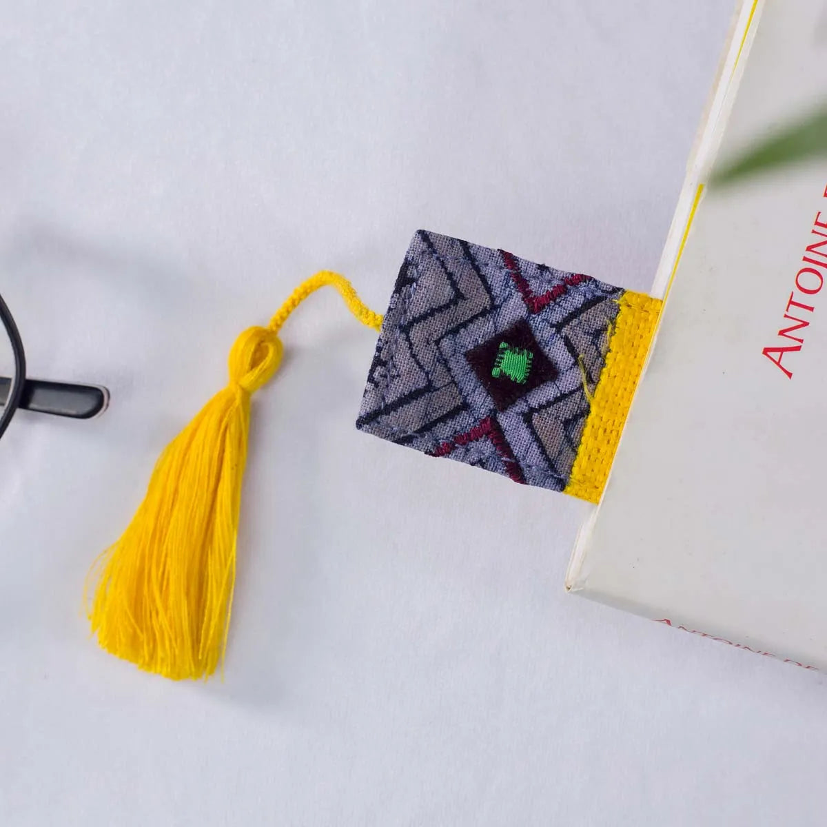 Vindigo handmade yellow hemp batik pattern bookmark with tassel detail