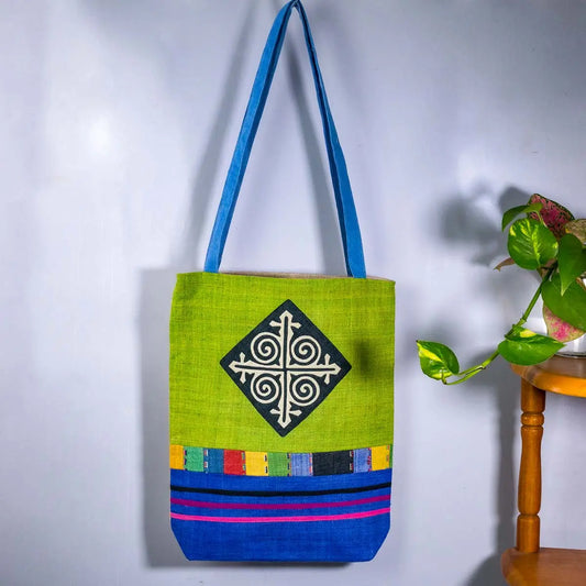 Vindigo shoulder bag green hemp spiral patch full front hanging view