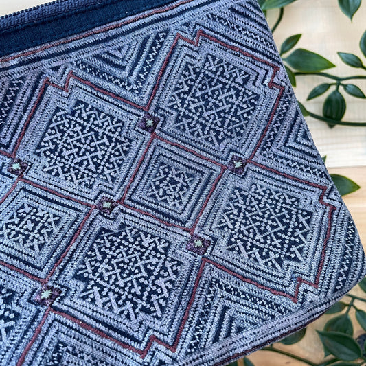 Unique pattern pouch bag, hemp fabric, Indigo Batik drawing, H'mong pattern