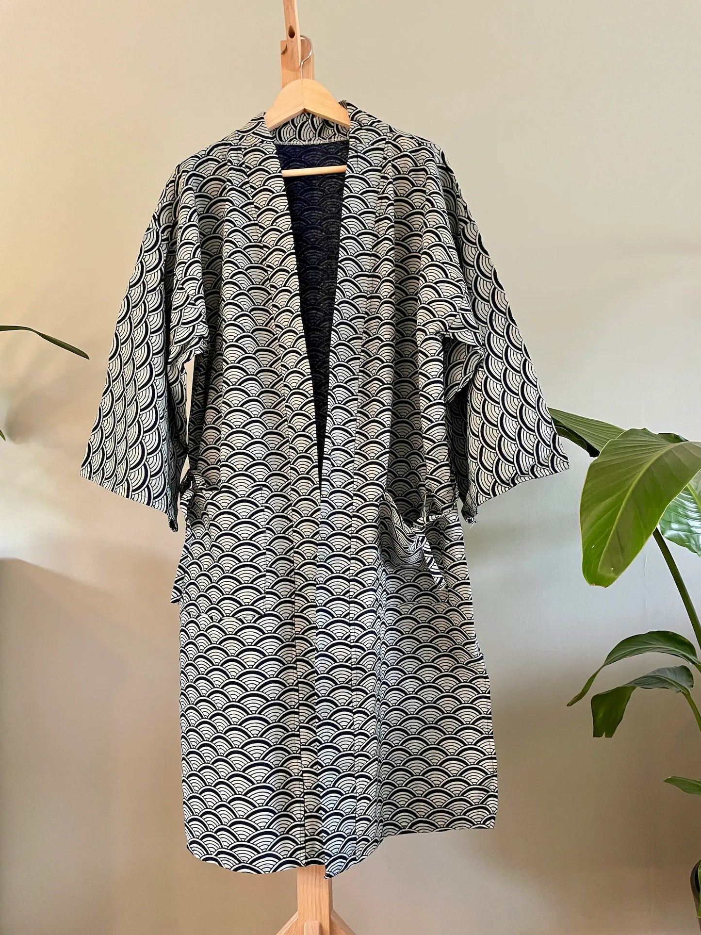 Indigo Cotton Kimono Robe - Japanese Wave, Seigaiha pattern