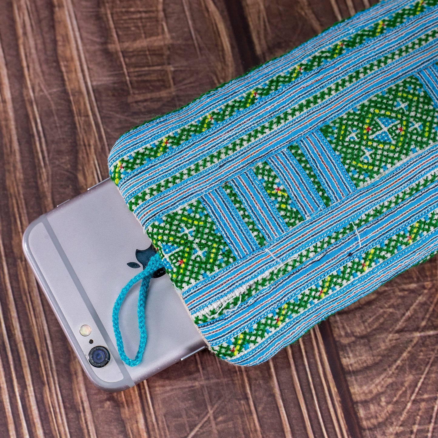 Phone case / glass case, authentic Blue H'mong fabric, shock absorption layer