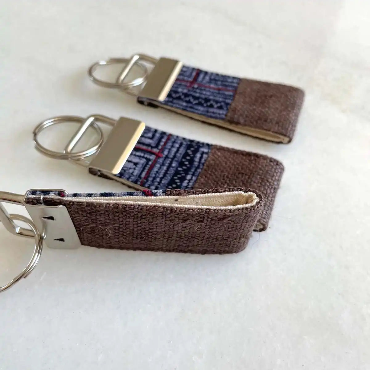 Vindigo keychain brown embroidered side thickness view