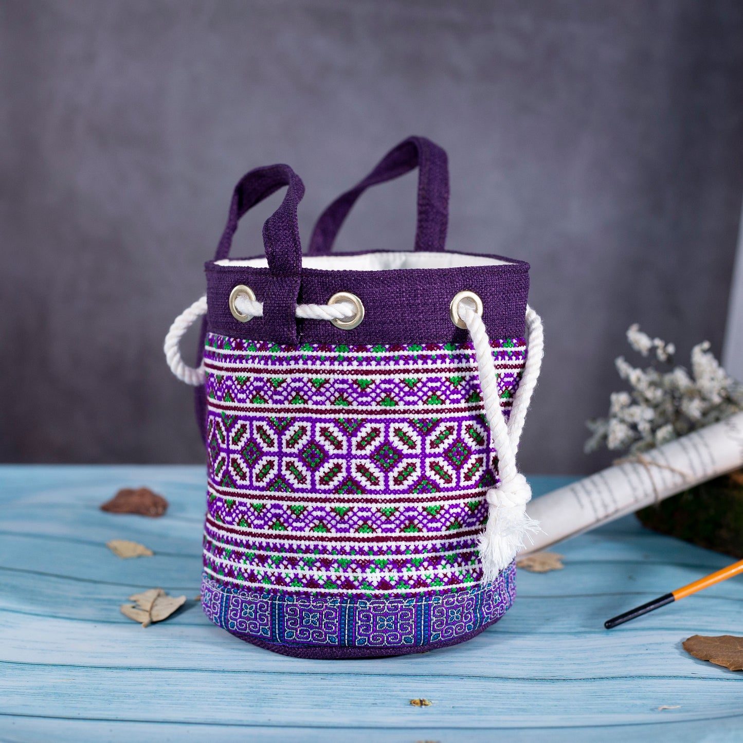 Mini cosmetic bag, purple embroidery