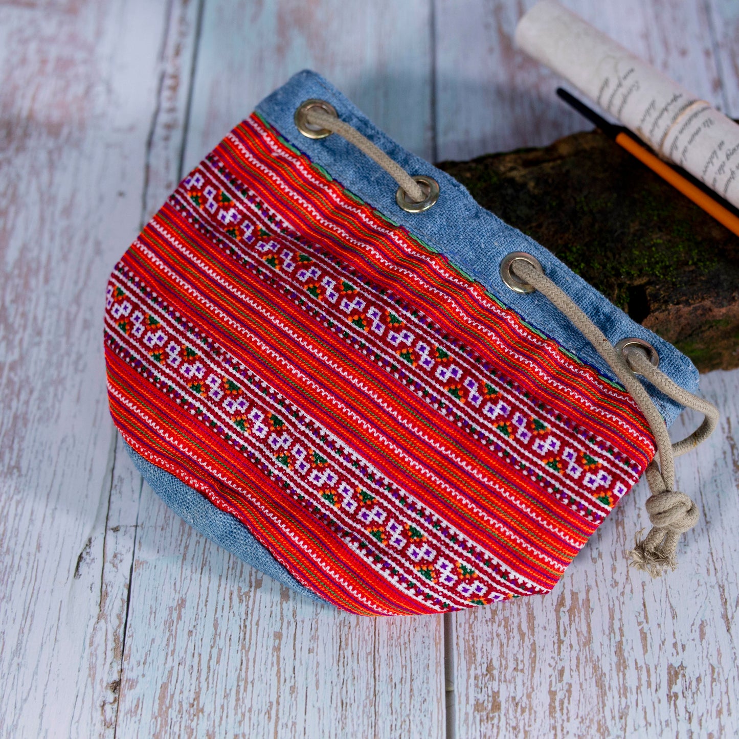 Mini hemp cosmetic bag, Indigo trim and H'mong pattern