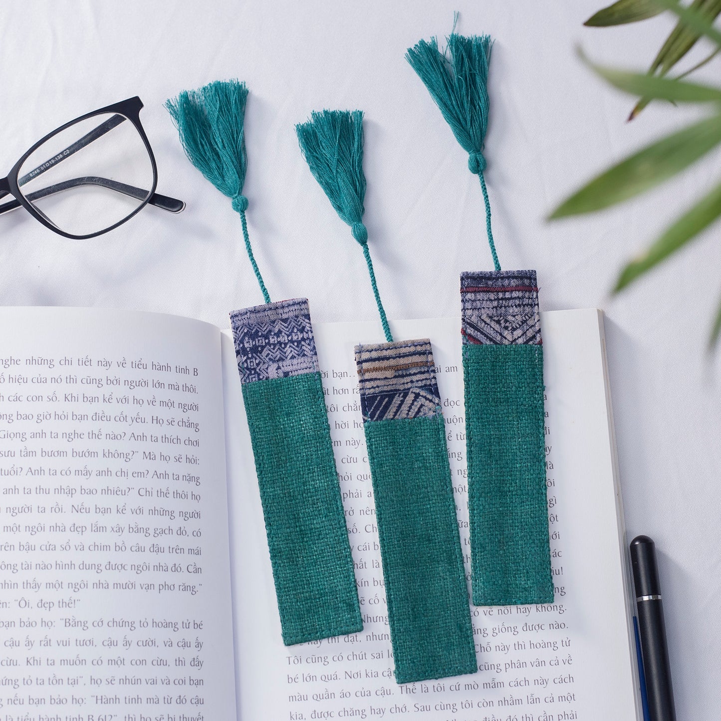 Hemp green bookmark with vintage batik patch