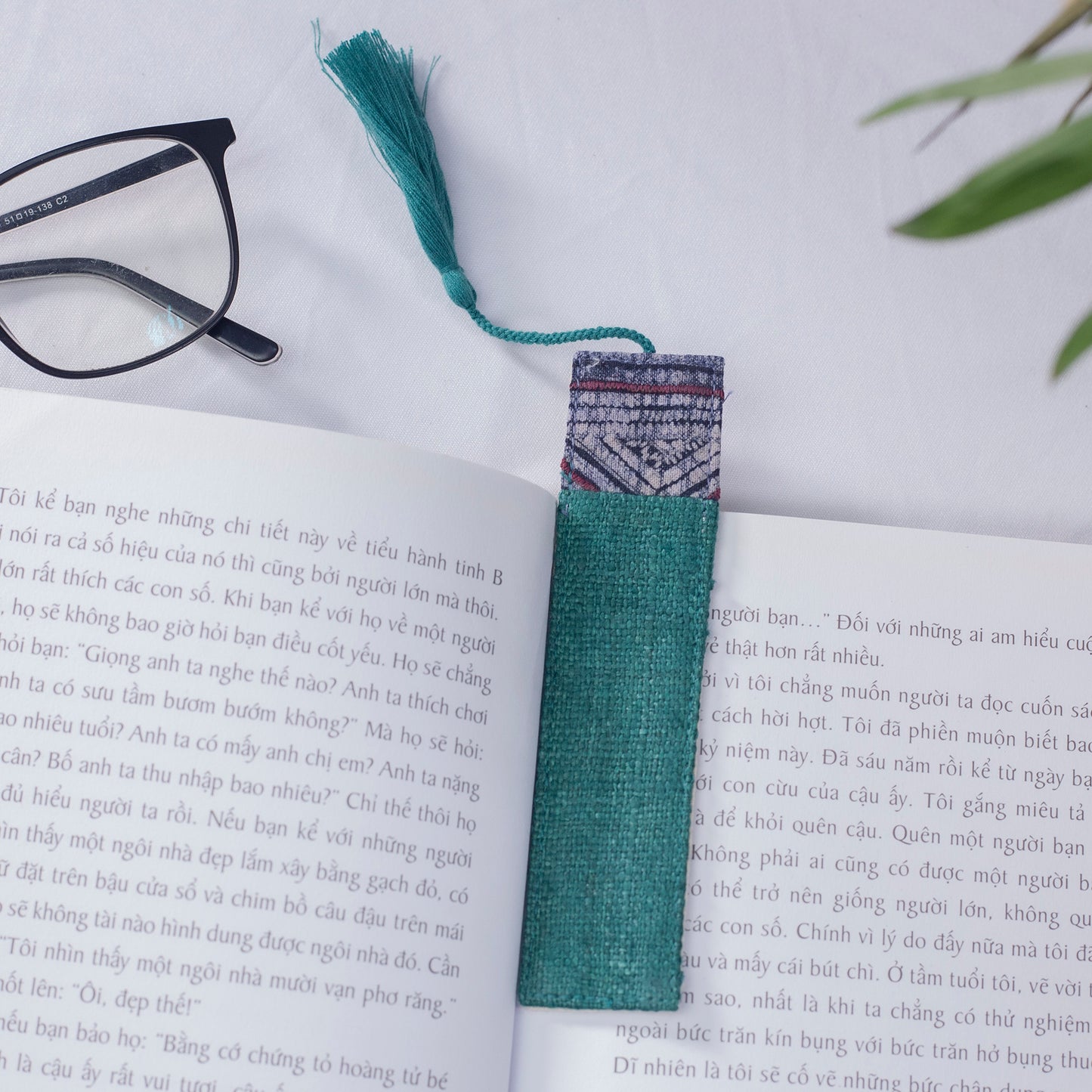 Hemp green bookmark with vintage batik patch