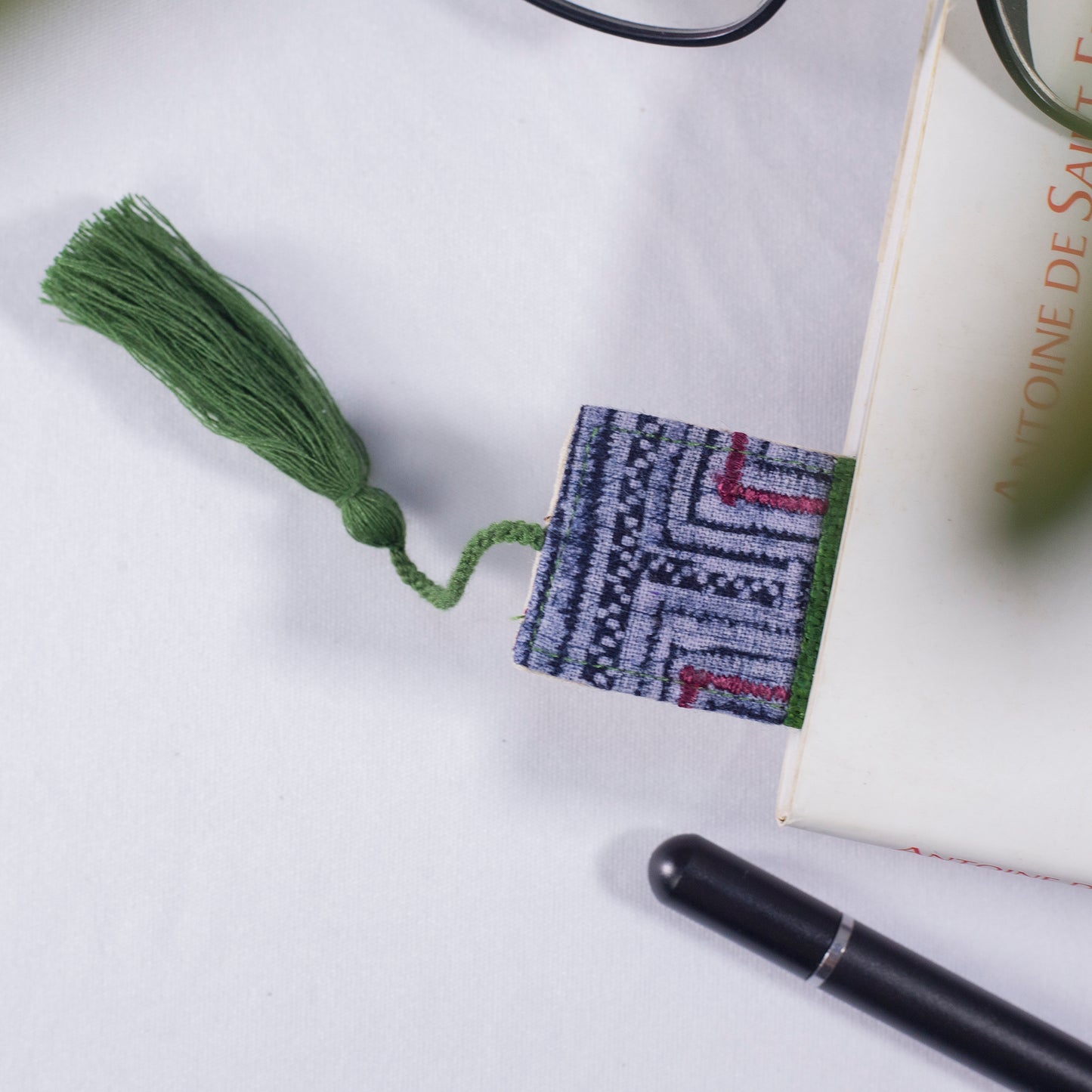 Hemp dark green bookmark with vintage batik patch