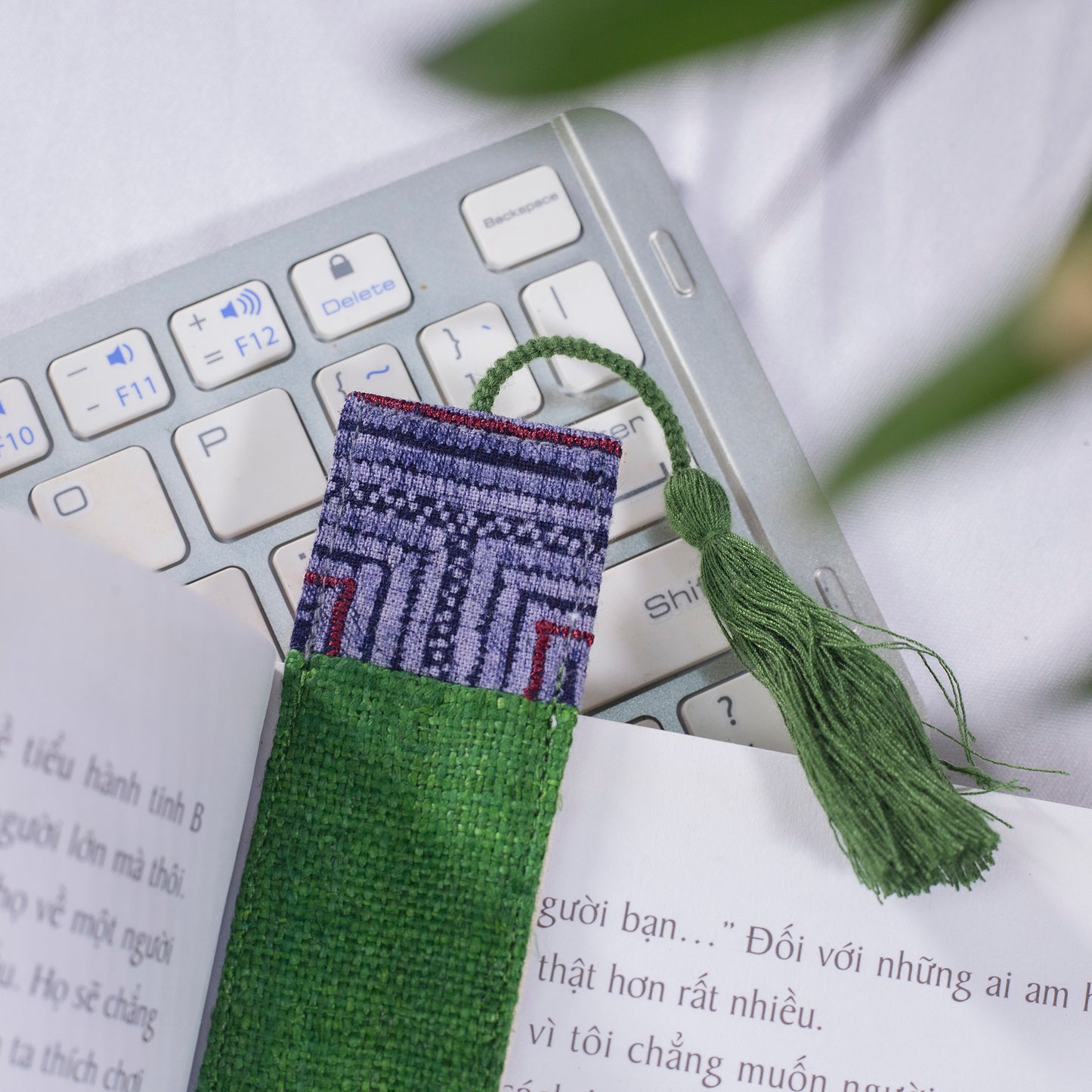 Hemp dark green bookmark with vintage batik patch