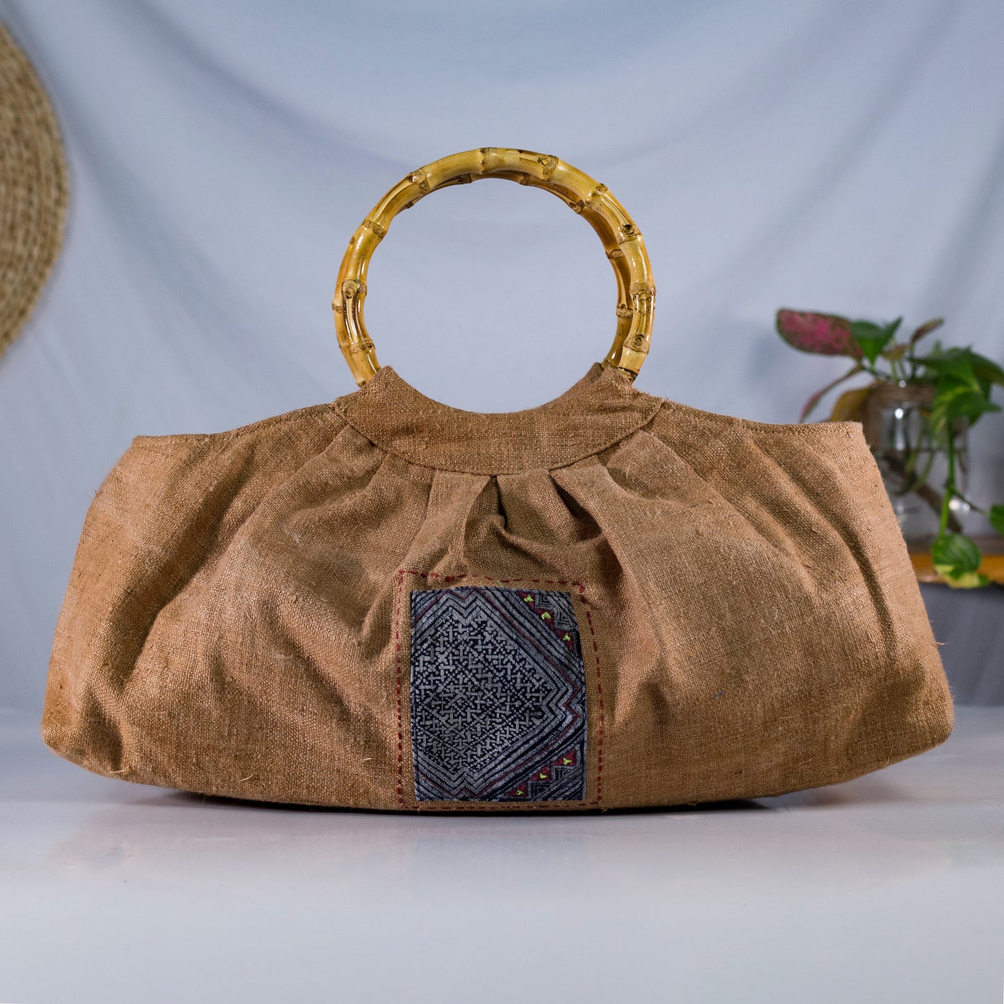 Bamboo handle bag, natural hemp in BROWN with vintage patch