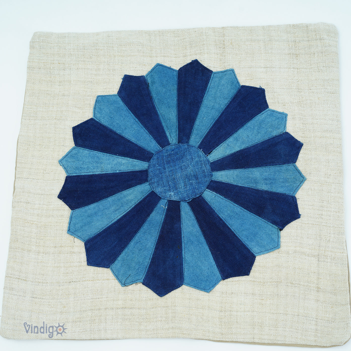 Beige Quilt Cushion Cover, Dresden Plate Pattern in two shades of Indigo blue, Hemp fabric